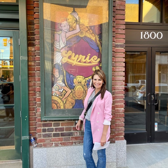 Meet your Posher, Angela - Picture 10 of 13